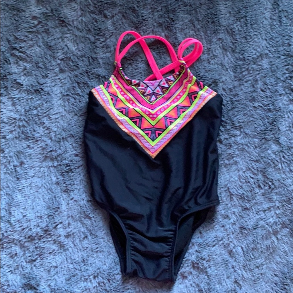 Size 18 m girls swimsuit